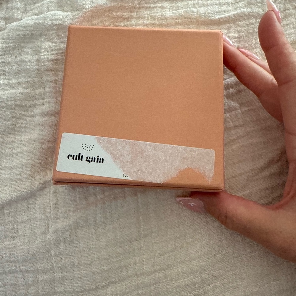 Cult Gaia Peach Jewelry Box Set - Picture 6 of 7